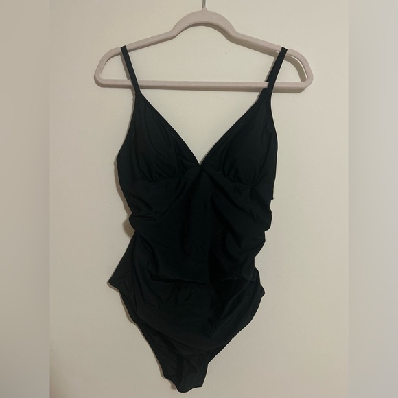 NWT CUPSHE Women’s One Piece Swimsuit Tummy Control V Neck Bathing Suit - Picture 5 of 13
